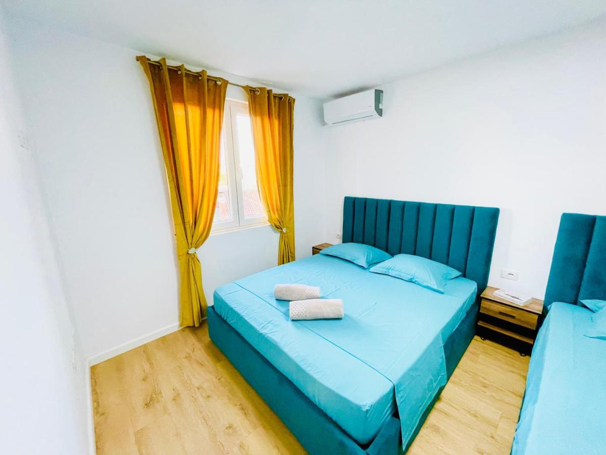 Central Apartment 2, Tirana Exteriör bild