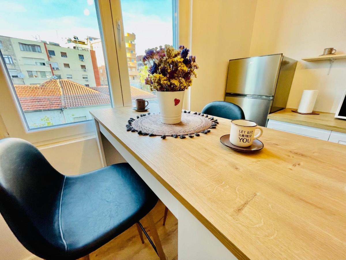 Central Apartment 2, Tirana Exteriör bild
